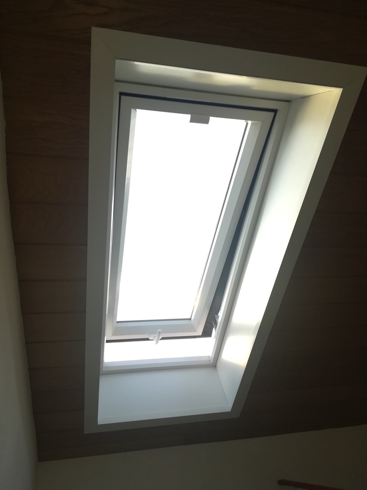 Kunststoff Dachfenster Weiss 02 Kunststoff Dachfenster Weiss 02