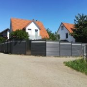 Wpc Sichtschutzzaun Platinum Grau Milchglas Edelstahldesigngitter 01 Wpc Sichtschutzzaun Platinum Grau Milchglas Edelstahldesigngitter 01